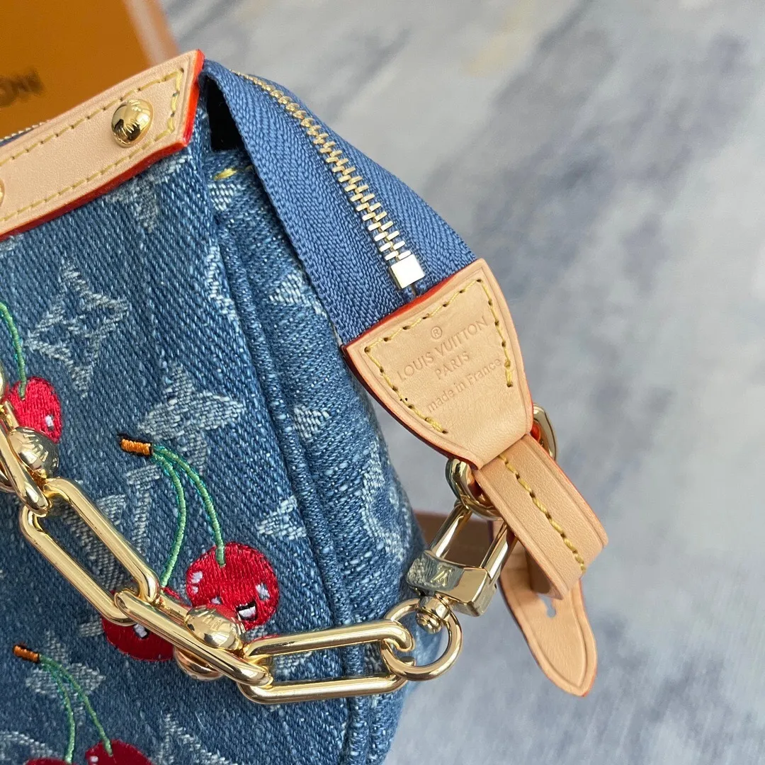 All Categories Official Website "Brand Women's Bags" Women's Bags 💙 LV 2025 New LV Crossbody Bag