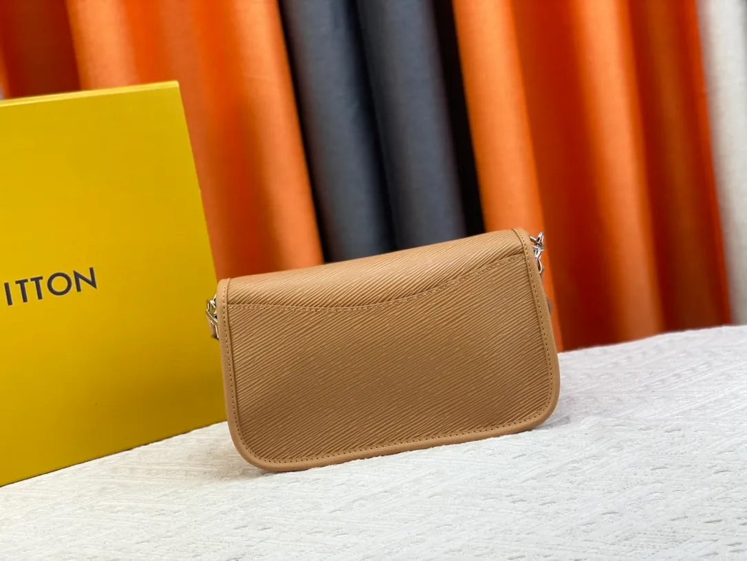 All Categories Official Website "Brand Women's Bags" Women's Bags 💙 LV 2023 New LV Messenger Bag