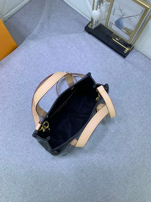 All Categories Official Website "Brand Women's Bags" Women's Bags 💙 LV 2024 Official Website New LV Crossbody Bags