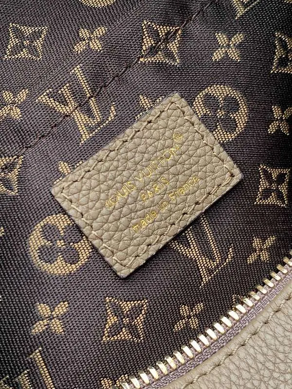All Categories Official Website "Brand Women's Bags" Women's Bags 💙 LV 2026 Official Website New LV Crossbody Bag