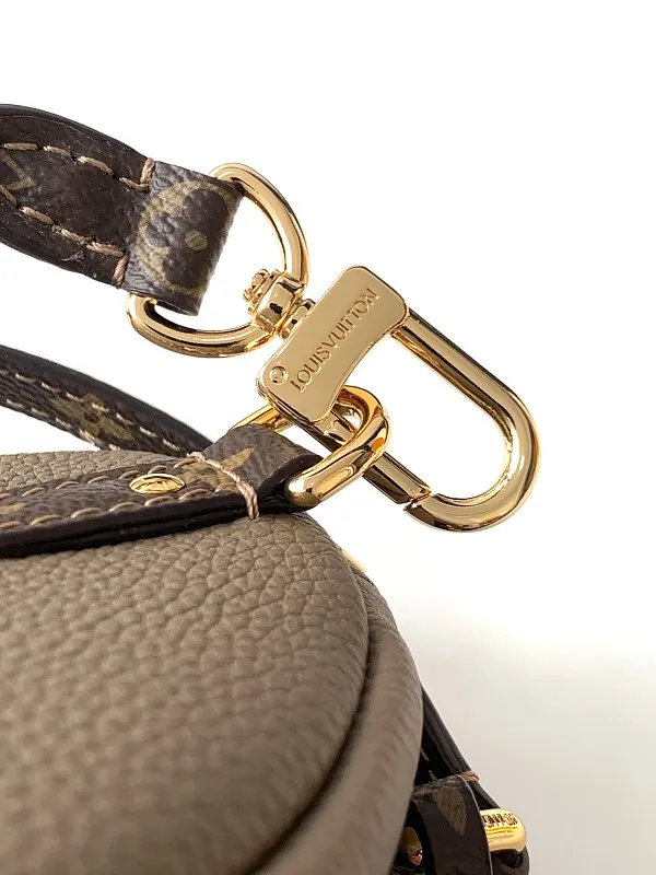 All Categories Official Website "Brand Women's Bags" Women's Bags 💙 LV 2026 Official Website New LV Crossbody Bag