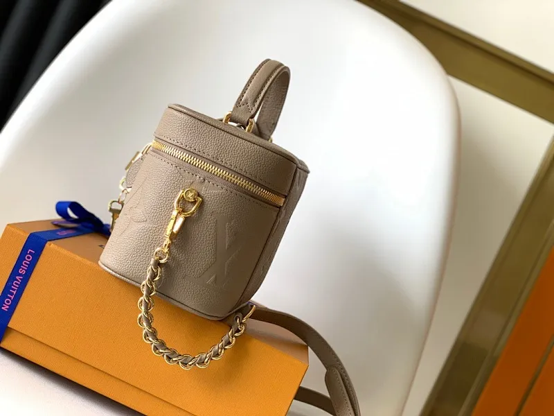 All Categories Official Website "Brand Women's Bags" Women's Bags 💙 LV 2025 New LV Crossbody Bag