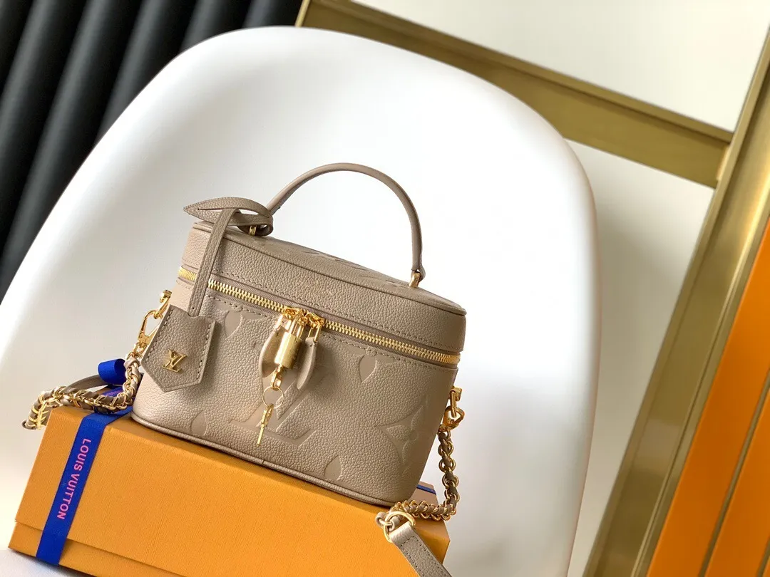 All Categories Official Website "Brand Women's Bags" Women's Bags 💙 LV 2025 New LV Crossbody Bag