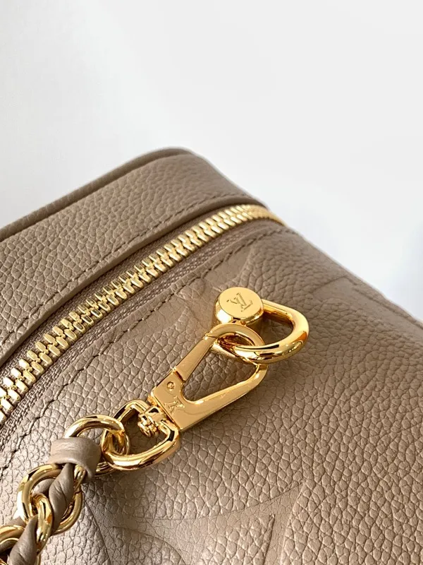 All Categories Official Website "Brand Women's Bags" Women's Bags 💙 LV 2025 New LV Crossbody Bag