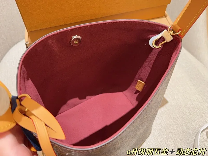 All Categories Official Website "Brand Women's Bags" Women's Bags 💙 LV 2025 New LV Bucket Bag