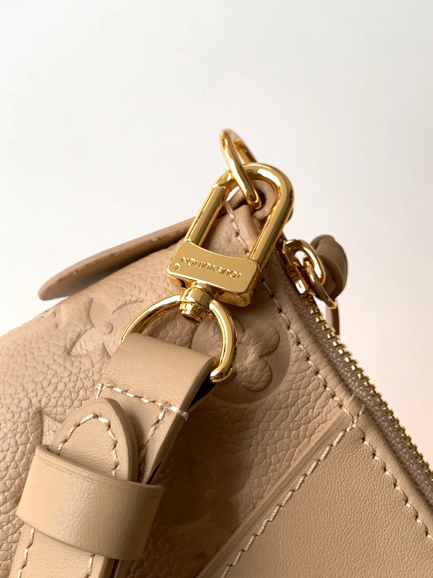 All Categories Official Website "Brand Women's Bags" Women's Bags 💙 LV 2026 Official Website New LV Handbags