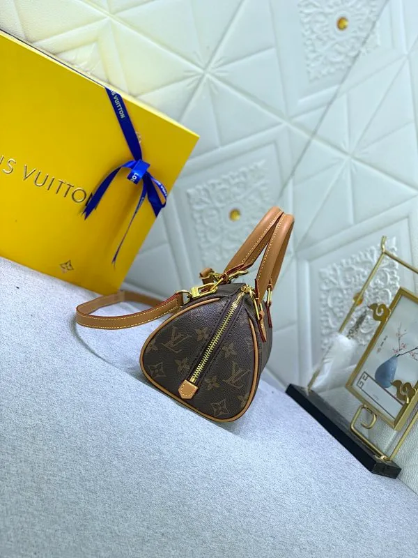 All Categories Official Website "Brand Women's Bags" Women's Bags 💙 LV 2024 New LV Crossbody Bag