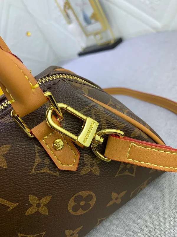 All Categories Official Website "Brand Women's Bags" Women's Bags 💙 LV 2024 New LV Crossbody Bag