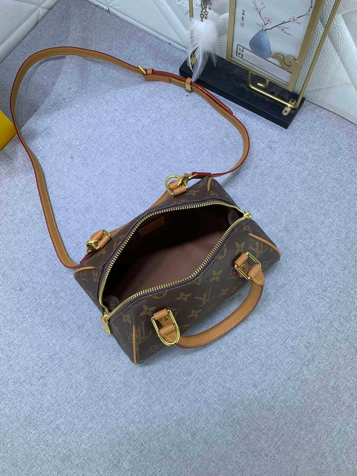 All Categories Official Website "Brand Women's Bags" Women's Bags 💙 LV 2024 New LV Crossbody Bag