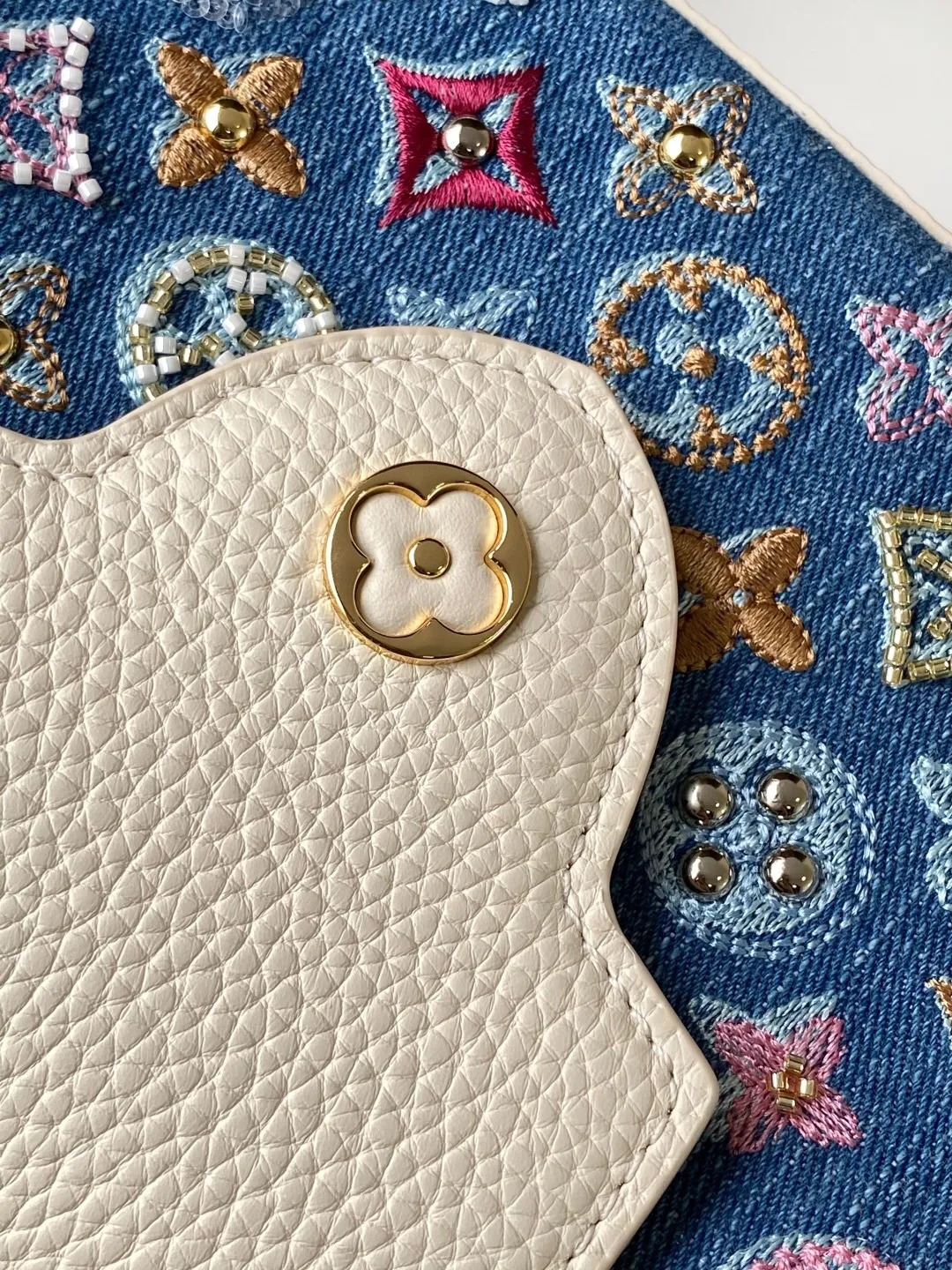 All Categories Official Website "Brand Women's Bags" Women's Bags 💙 LV 2025 New LV Crossbody Bag