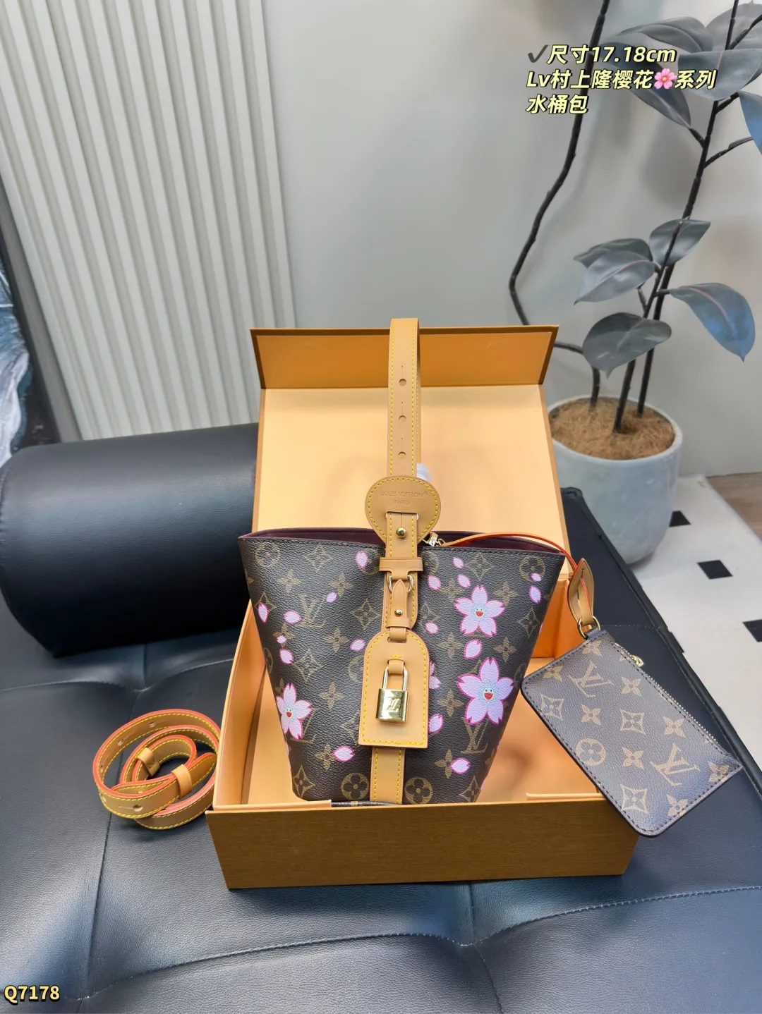 All Categories Official Website "Brand Women's Bags" Women's Bags 💙 LV 2025 New LV Bucket Bag