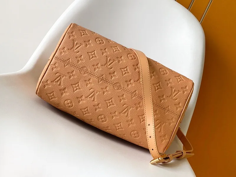 All Categories Official Website "Brand Women's Bags" Women's Bags 💙 LV 2025 New LV Crossbody Bag