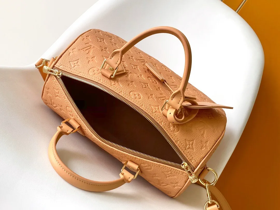All Categories Official Website "Brand Women's Bags" Women's Bags 💙 LV 2025 New LV Crossbody Bag