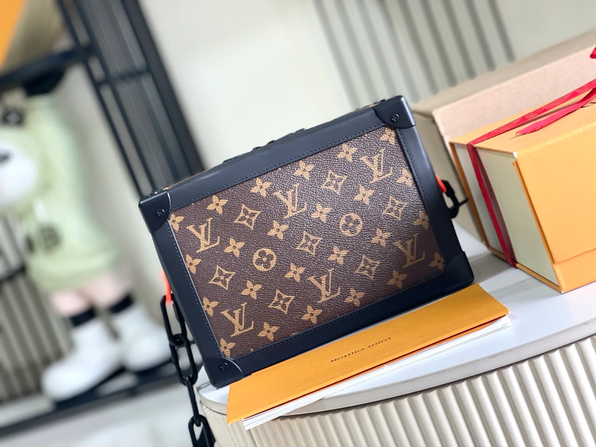 All categories 💚 Authentic bags 💚 LV 2026 new LV top replica clutch bag