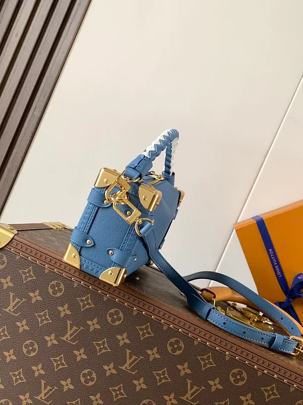 All Categories Official Website "Brand Women's Bags" Women's Bags 💙 LV 2026 Official Website New LV Crossbody Bag