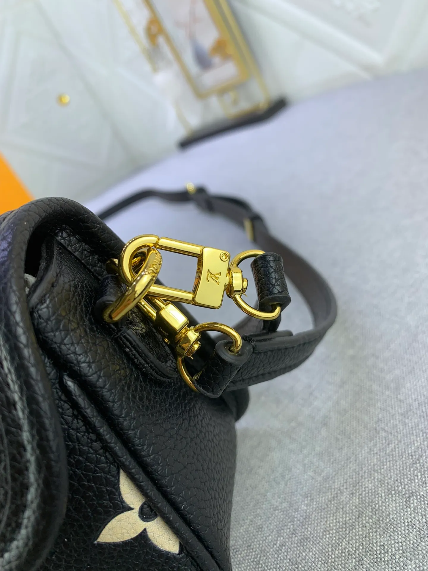 All Categories Official Website "Brand Women's Bags" Women's Bags 💙 LV 2024 New LV Crossbody Bag