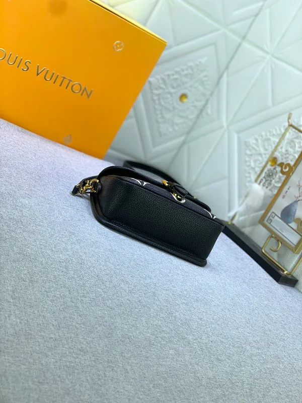 All Categories Official Website "Brand Women's Bags" Women's Bags 💙 LV 2024 New LV Crossbody Bag