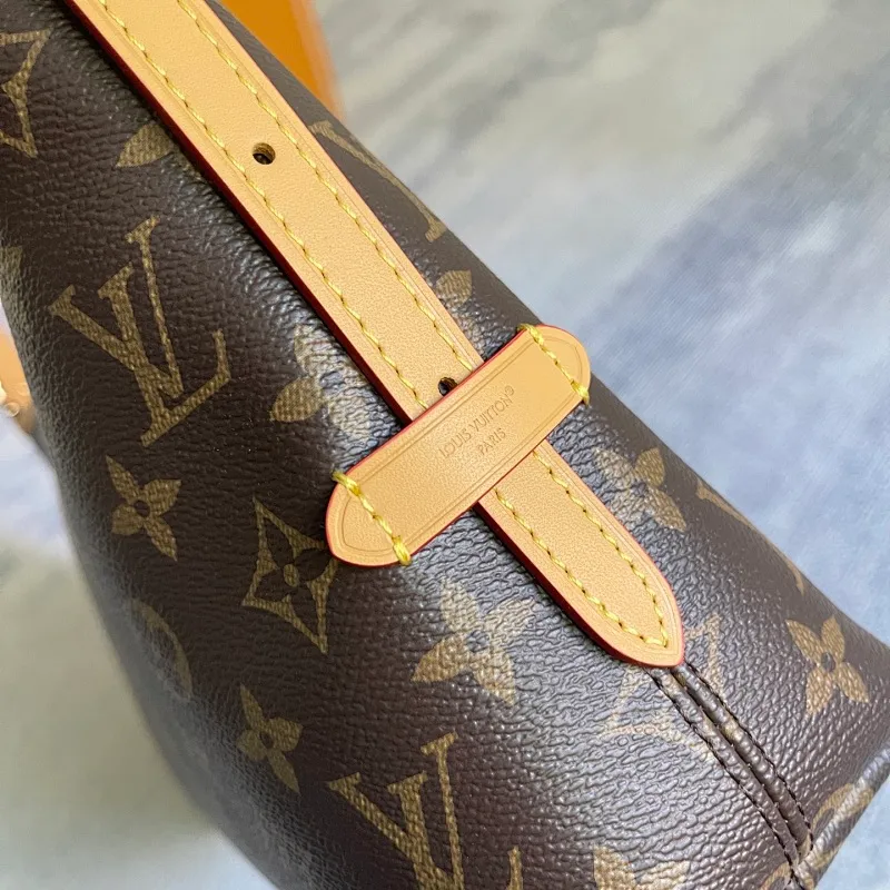 All Categories Official Website "Brand Women's Bags" Women's Bags 💙 LV 2026 New LV Underarm Bag
