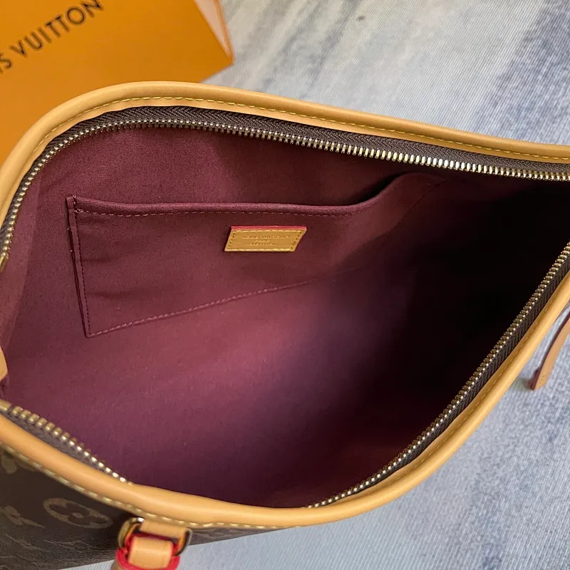 All Categories Official Website "Brand Women's Bags" Women's Bags 💙 LV 2026 New LV Underarm Bag