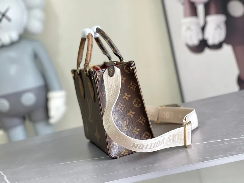 All categories 💚 Authentic bags 💚 LV 2026 new LV top replica hand shoulder bag