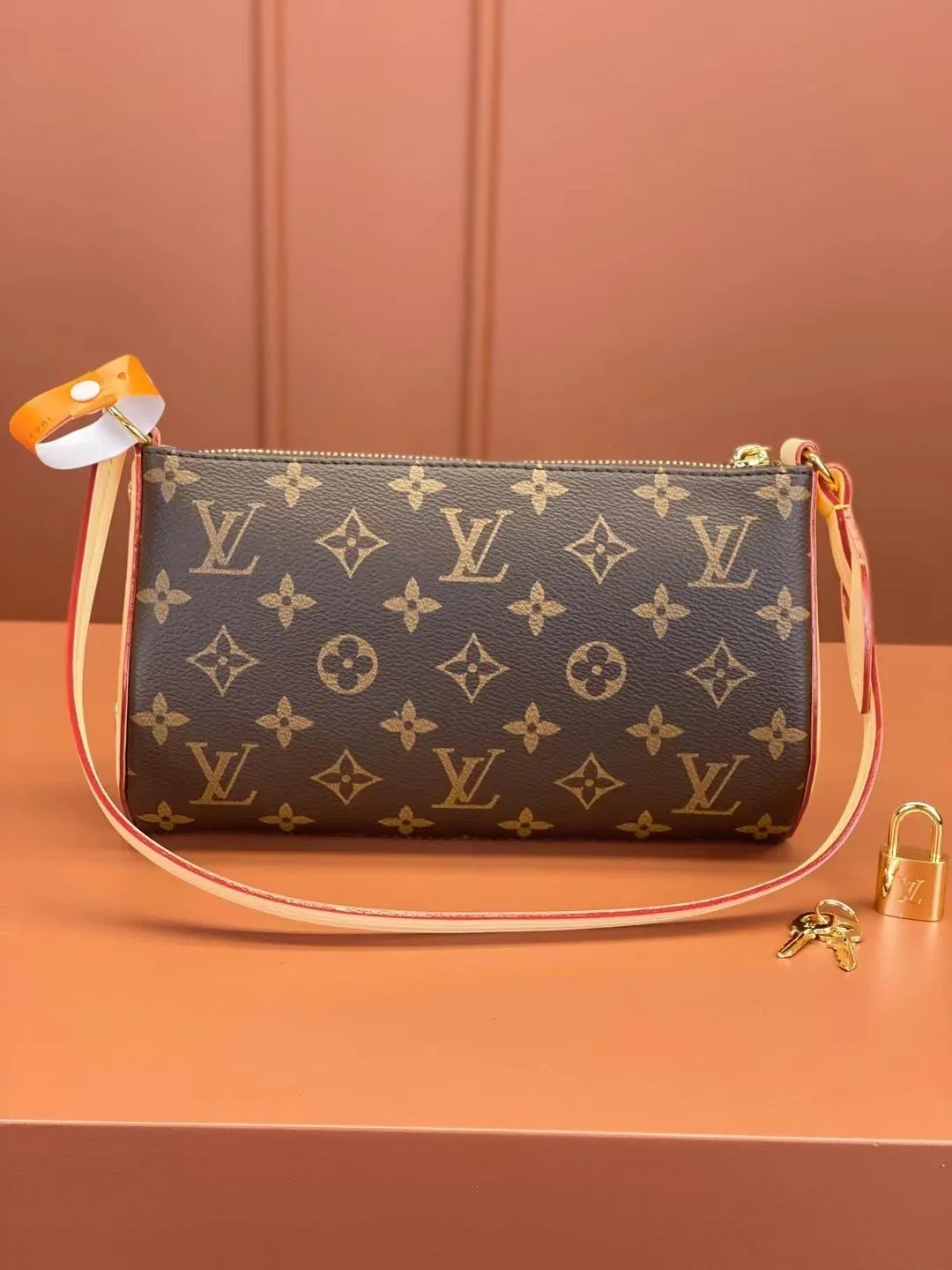 All Categories Official Website "Brand Women's Bags" Women's Bags 💙 LV 2024 Official Website New LV Crossbody Bags