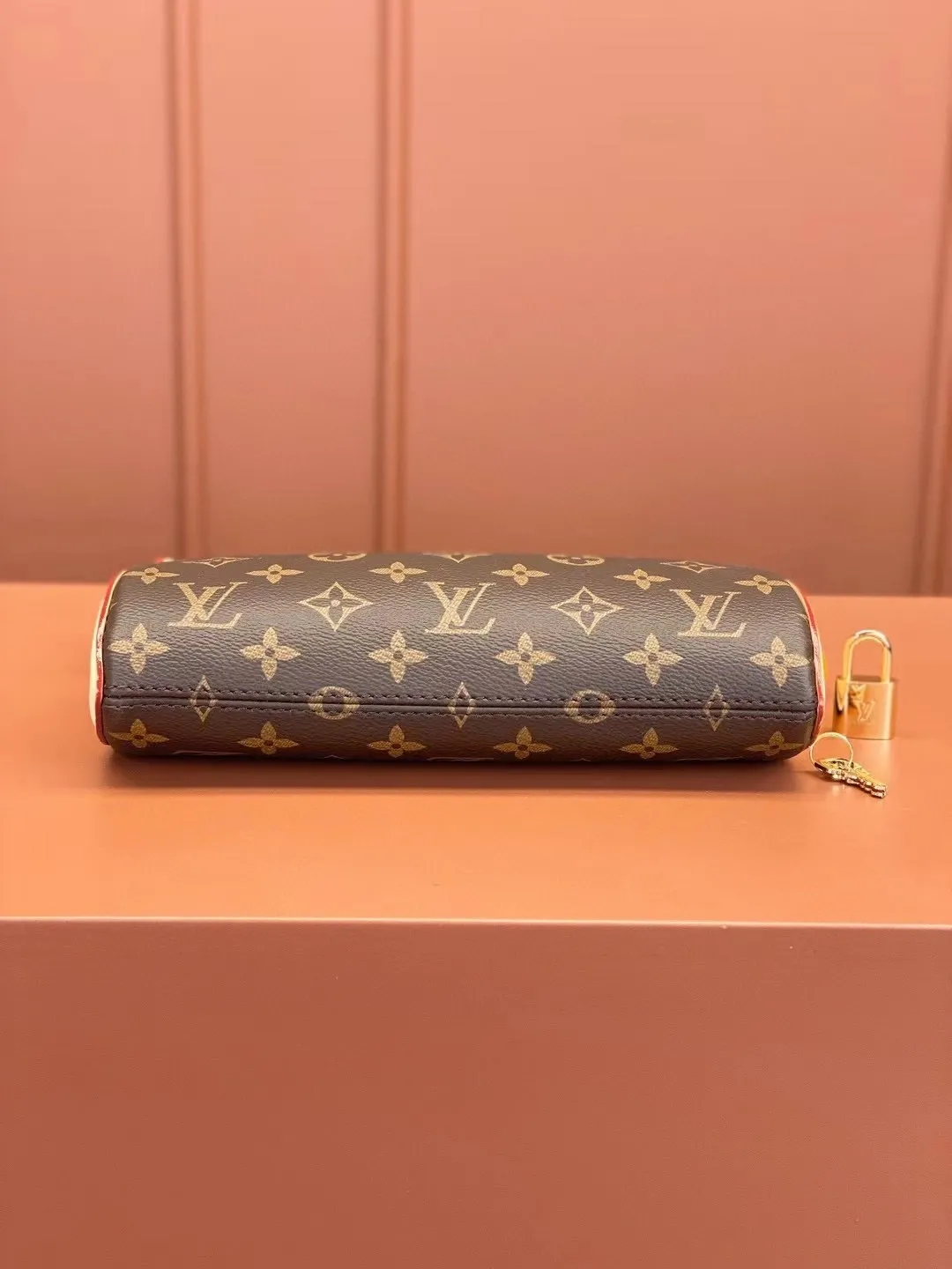 All Categories Official Website "Brand Women's Bags" Women's Bags 💙 LV 2024 Official Website New LV Crossbody Bags