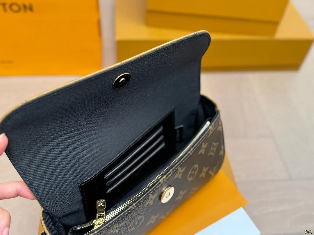 All Categories Official Website "Brand Women's Bags" Women's Bags 💙 LV 2025 New LV Crossbody Bag