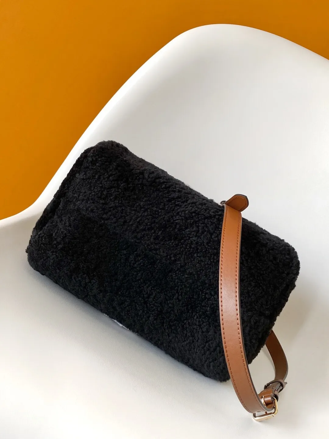 All Categories Official Website "Brand Women's Bags" Women's Bags 💙 LV 2025 New LV Crossbody Bag