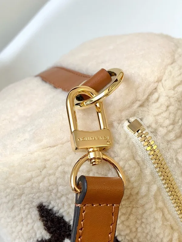 All Categories Official Website "Brand Women's Bags" Women's Bags 💙 LV 2025 New LV Crossbody Bag