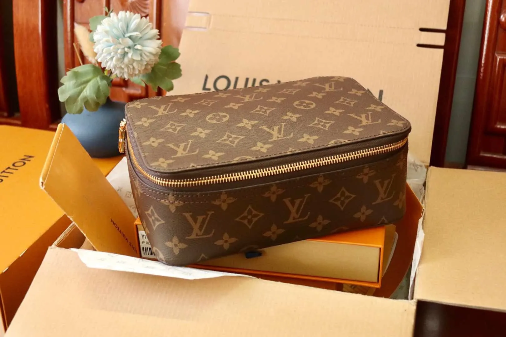 All Categories Official Website "Brand Women's Bags" Women's Bags 💙 LV 2025 New LV Storage Bag