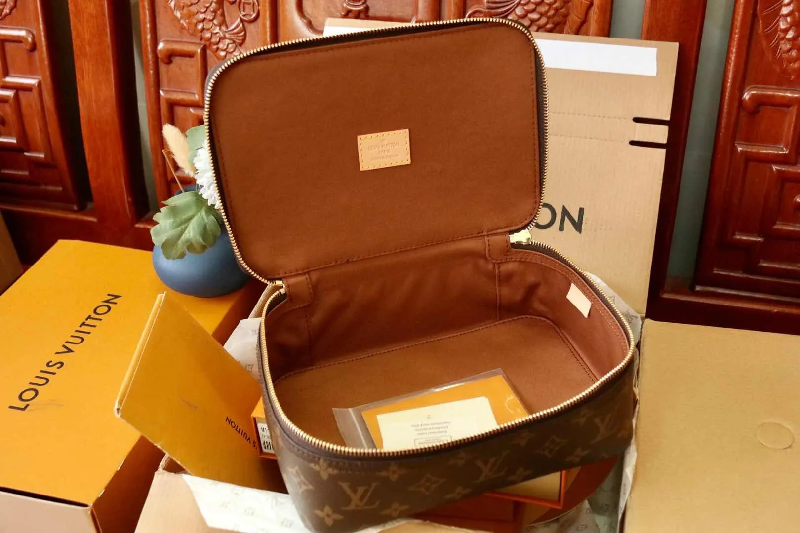All Categories Official Website "Brand Women's Bags" Women's Bags 💙 LV 2025 New LV Storage Bag