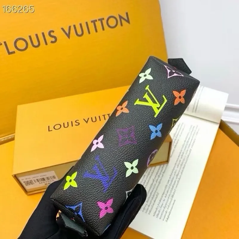 All Categories Official Website "Brand Women's Bags" Women's Bags 💙 LV 2026 New LV Cosmetic Bag