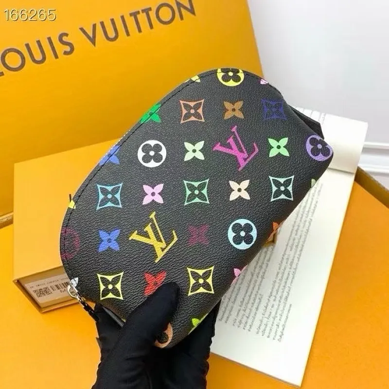 All Categories Official Website "Brand Women's Bags" Women's Bags 💙 LV 2026 New LV Cosmetic Bag
