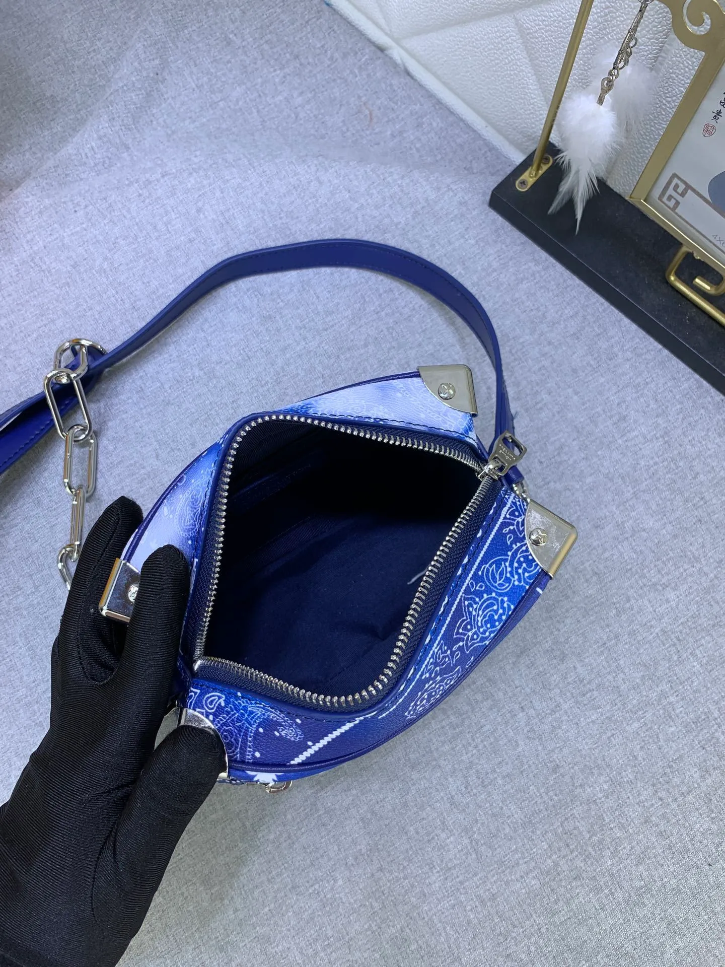 All Categories Official Website "Brand Women's Bags" Women's Bags 💙 LV 2022 New LV Crossbody Bag Wholesale High Quality Size: 18.5-13-8