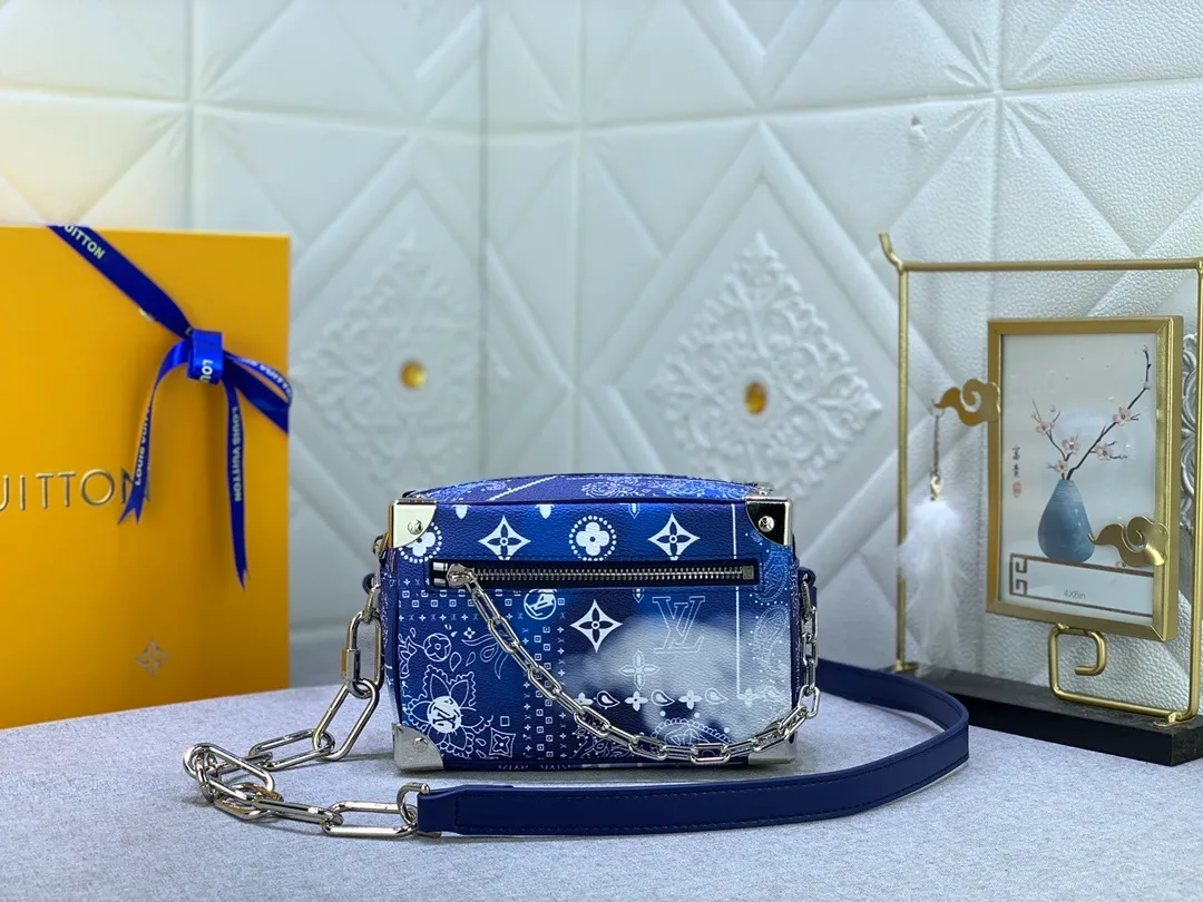 All Categories Official Website "Brand Women's Bags" Women's Bags 💙 LV 2022 New LV Crossbody Bag Wholesale High Quality Size: 18.5-13-8
