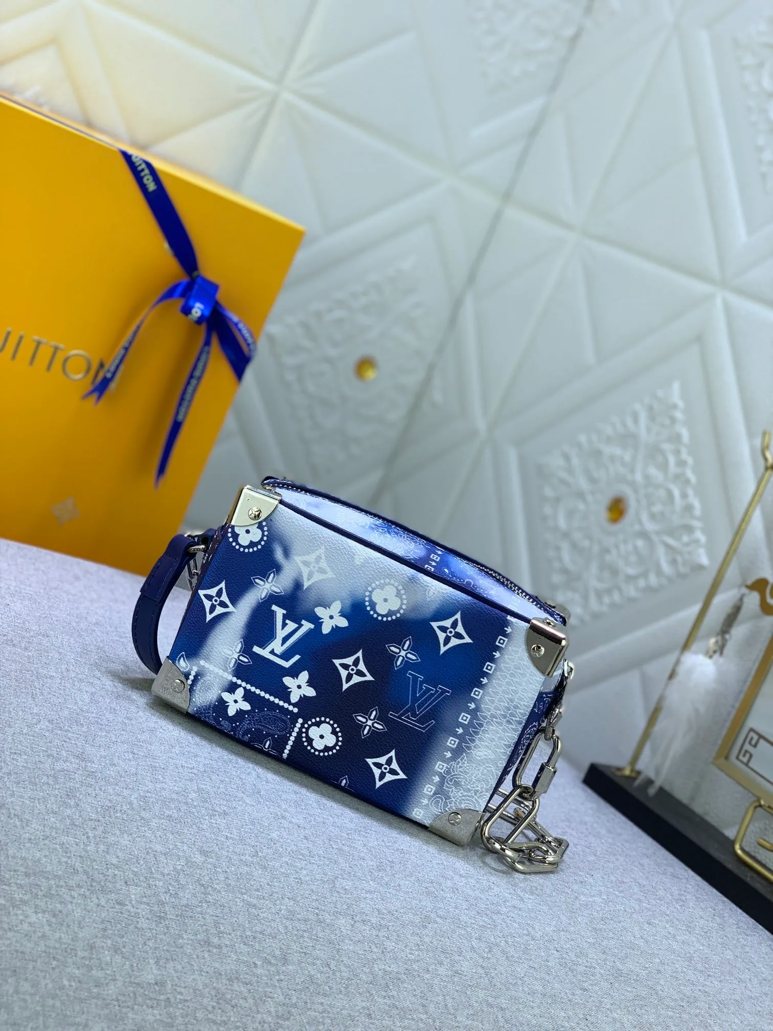 All Categories Official Website "Brand Women's Bags" Women's Bags 💙 LV 2022 New LV Crossbody Bag Wholesale High Quality Size: 18.5-13-8