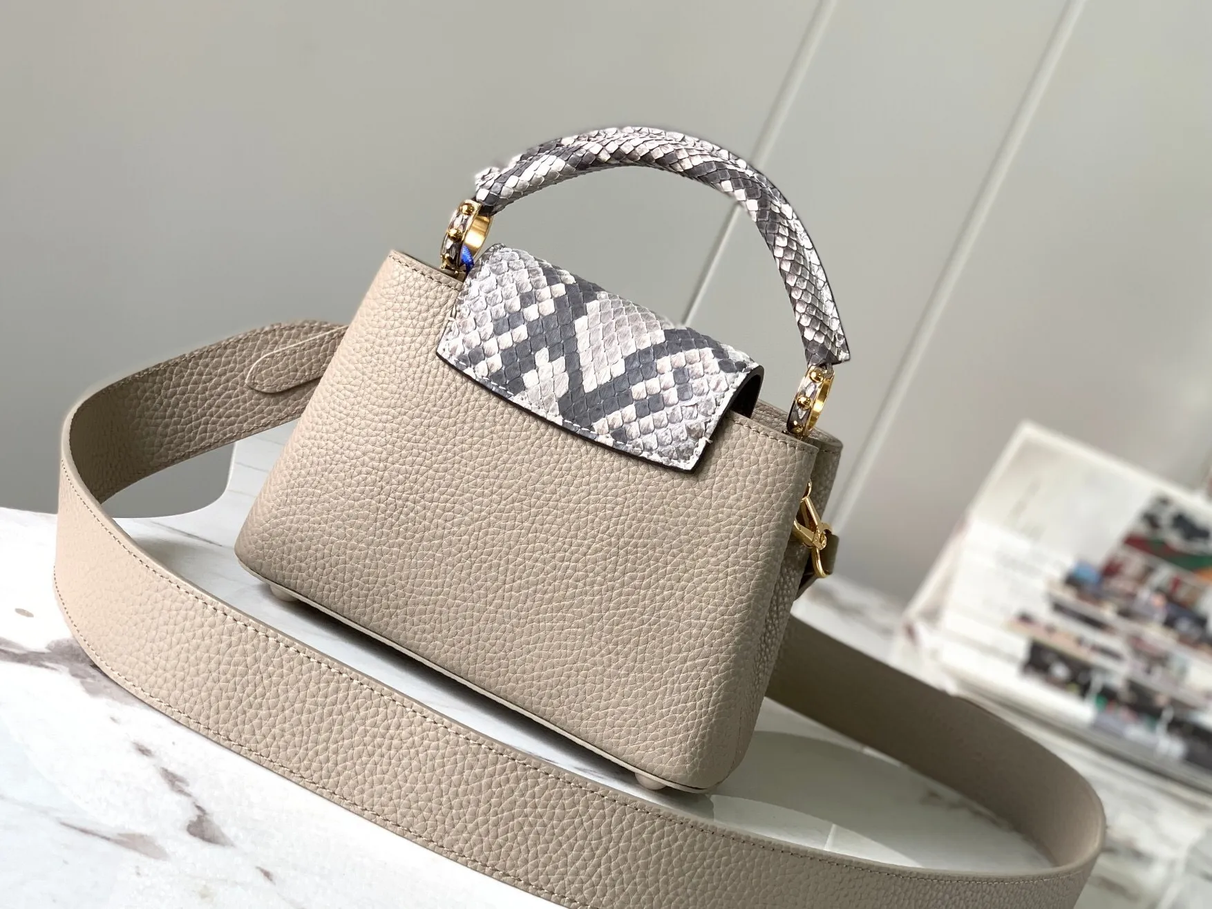All categories 💚 Authentic bags 💚 LV 2024 official website new LV crossbody bag