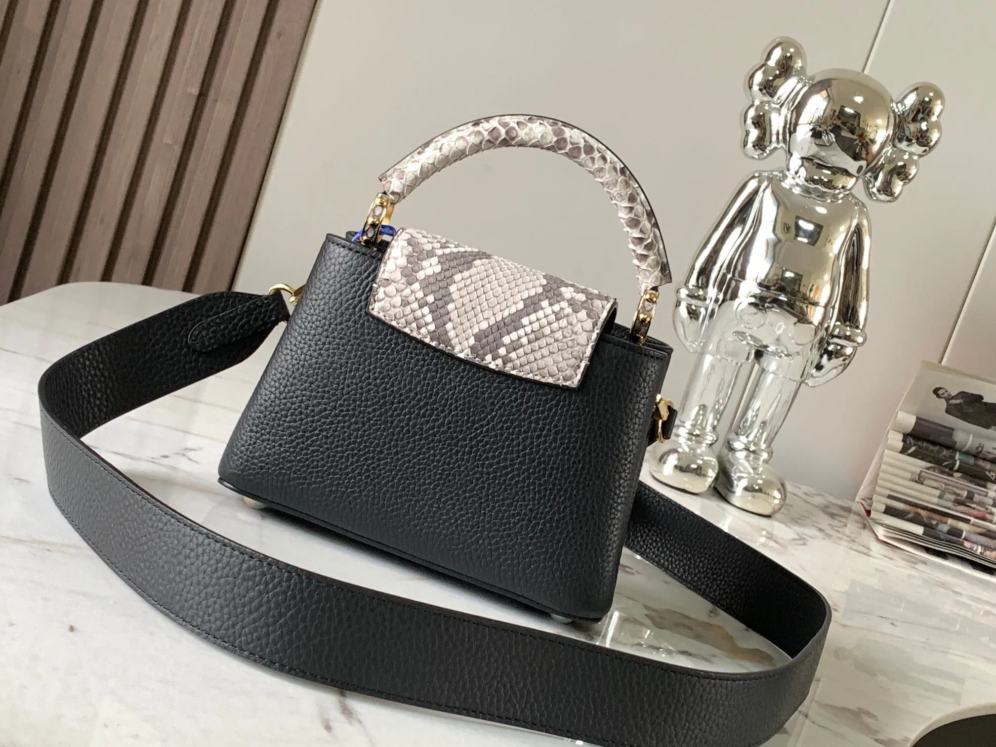All categories 💚 Authentic bags 💚 LV 2024 official website new LV crossbody bag