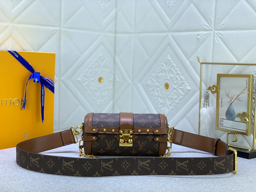 All categories Official website "Brand Women's Bags" Women's bags 💙 LV upgraded original barrel bag Papillon BB handbag prefall 2021 autumn and winter series new Papillon trunk toile monogram handbag chooses Monogra with Monogram print