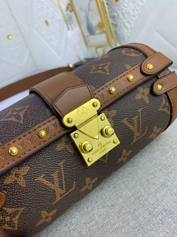 All categories Official website "Brand Women's Bags" Women's bags 💙 LV upgraded original barrel bag Papillon BB handbag prefall 2021 autumn and winter series new Papillon trunk toile monogram handbag chooses Monogra with Monogram print