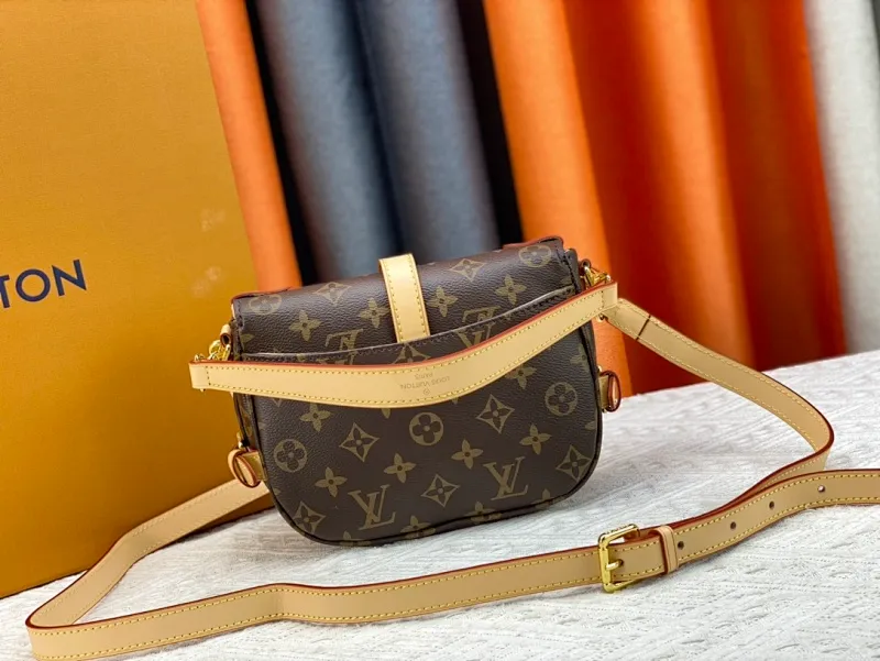 All Categories Official Website "Brand Women's Bags" Women's Bags 💙 LV 2023 New LV Crossbody Bag