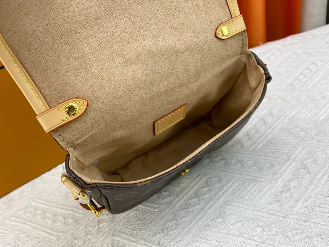 All Categories Official Website "Brand Women's Bags" Women's Bags 💙 LV 2023 New LV Crossbody Bag