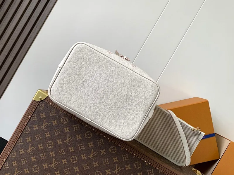 All Categories Official Website "Brand Women's Bags" Women's Bags 💙 LV 2025 New LV Crossbody Bag