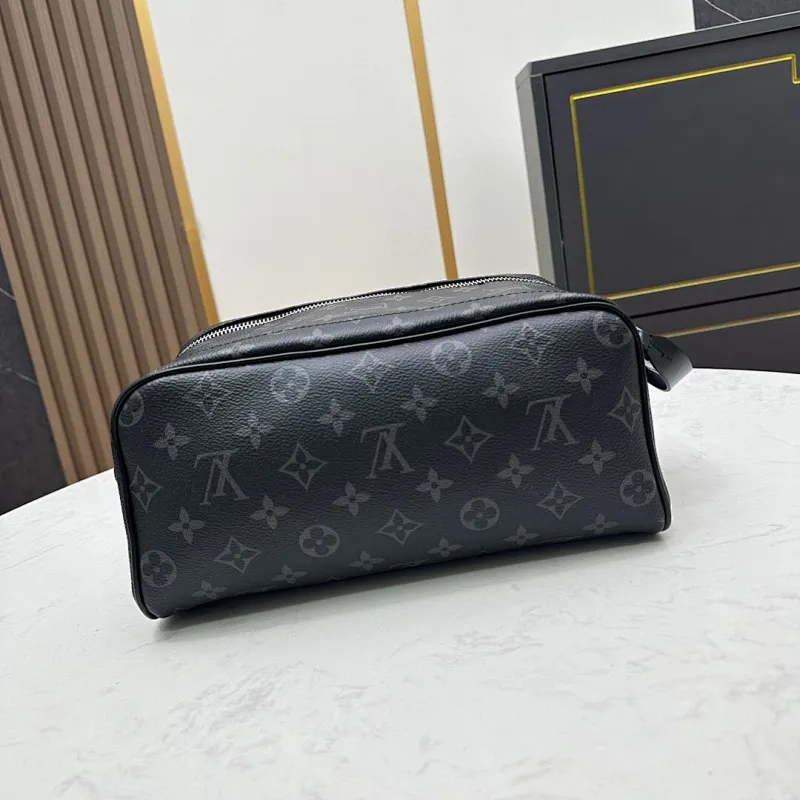 All categories Official website "Brand Women's Bags" Women's Bags 💙 LV 2024 official website new LV toiletry bag