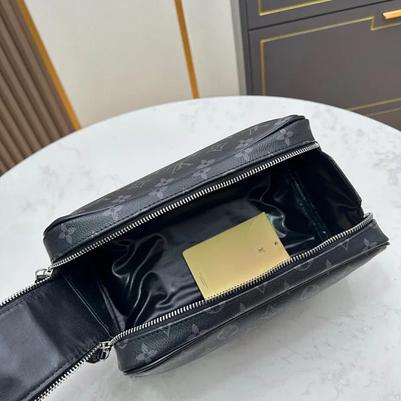All categories Official website "Brand Women's Bags" Women's Bags 💙 LV 2024 official website new LV toiletry bag