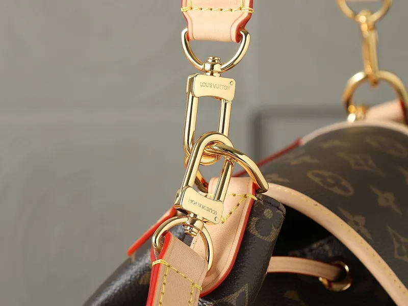 All Categories Official Website "Brand Women's Bags" Women's Bags 💙 LV LV 2026 New Crossbody Shoulder Bag