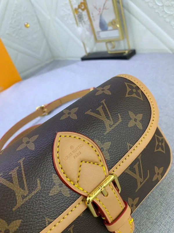 All Categories Official Website "Brand Women's Bags" Women's Bags 💙 LV 2024 New LV Crossbody Bag