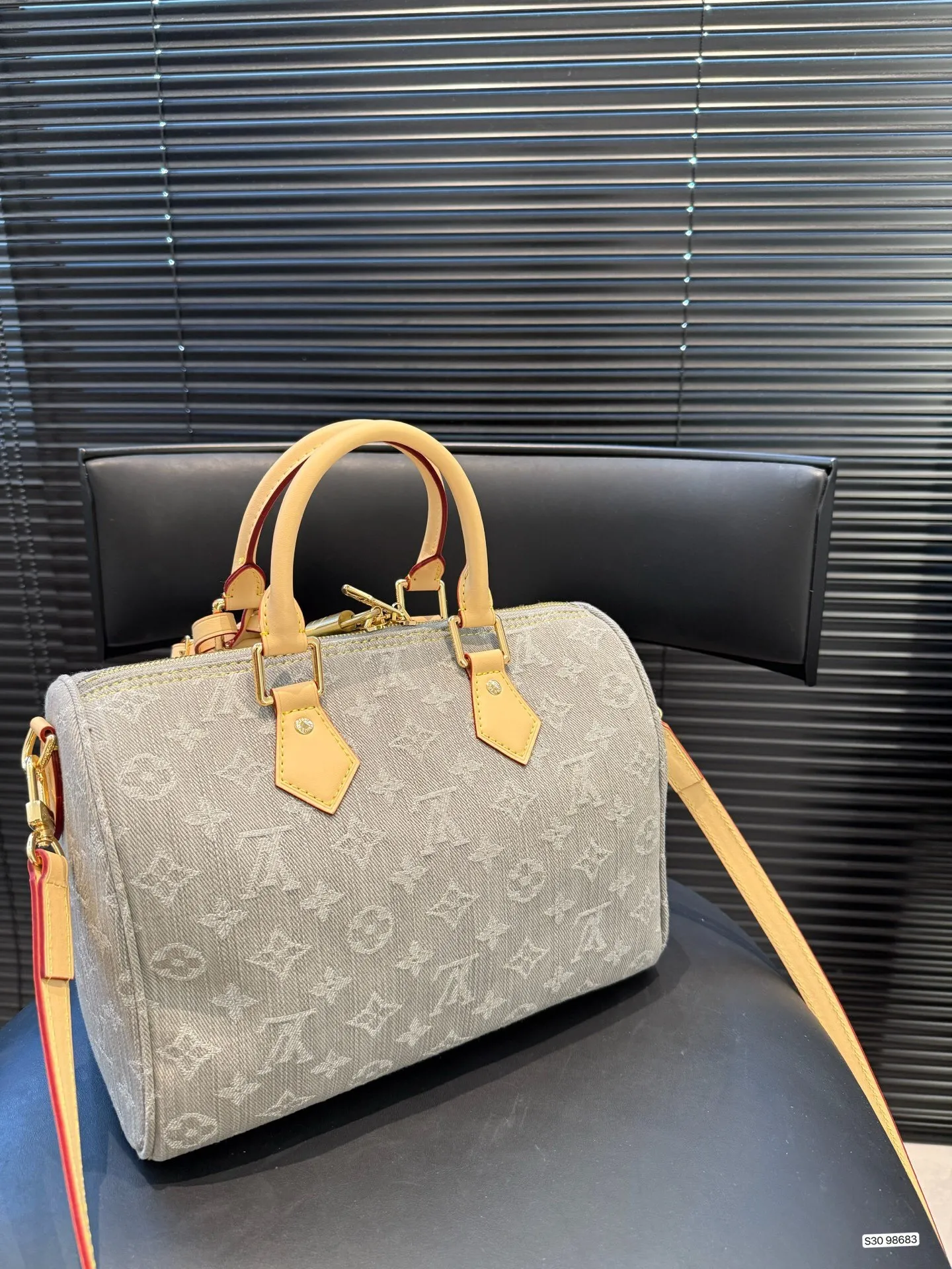 All Categories Official Website "Brand Women's Bags" Women's Bags 💙 LV 2025 New LV Crossbody Bag