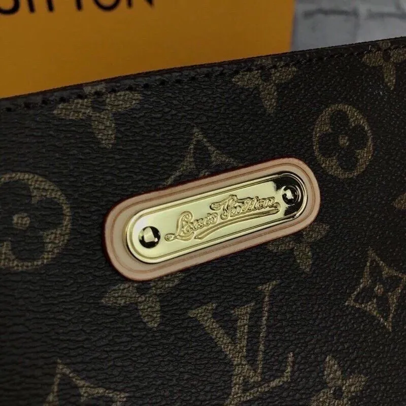 All categories Official website "Brand Women's Bags" Women's Bags 💙 LV fine imitation LV, high imitation LV bags, LV crossbody bags, 2023 official latest version LV crossbody bags, LV bag factory, recommended bags, size: 30-26CM