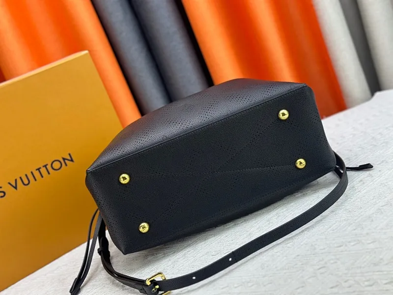 All Categories Official Website "Brand Women's Bags" Women's Bags 💙 LV 2025 New LV Crossbody Bag